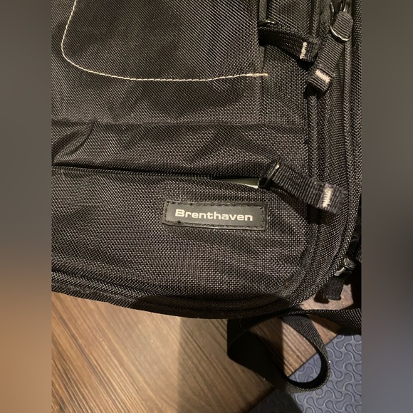 Brenthaven Backpack - Picture 8 of 8